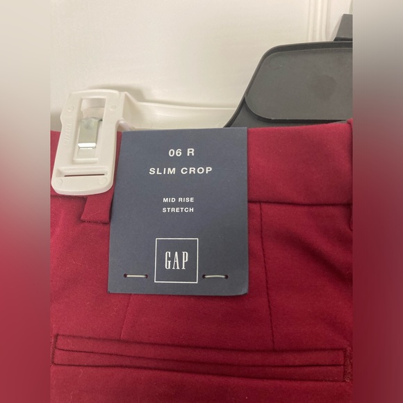 GAP FORMAL/WORK PANTS WOMENS Size 06 R Slim Crop Color Maroon Zipper Pockets NWT - Picture 4 of 16